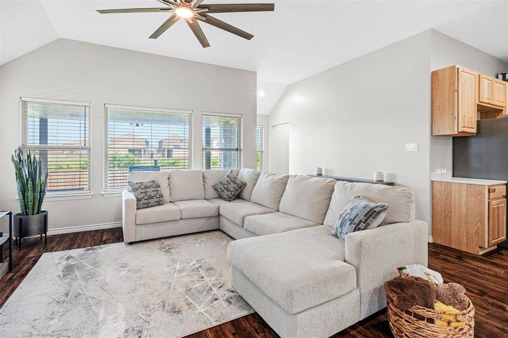 Mckinney, TX 75071,7505 Comal River Trace