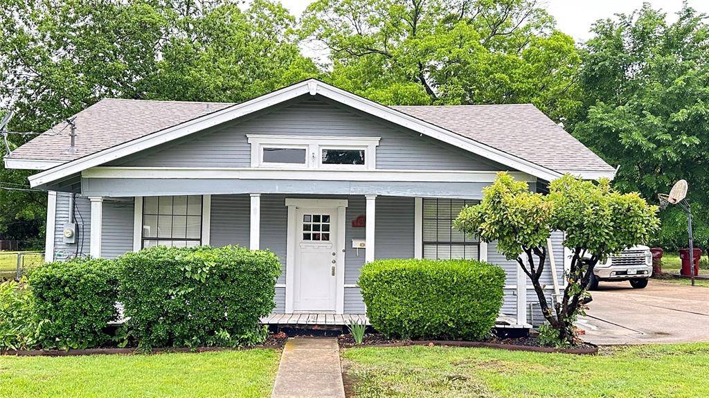 Farmersville, TX 75442,1006 S Main Street