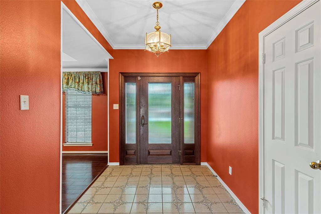 Woodway, TX 76712,8216 Teakwood Drive