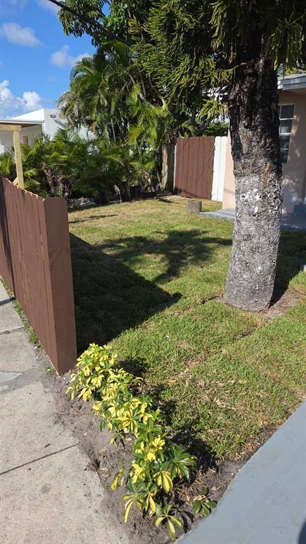 Dania Beach, FL 33004,606 Phippen Rd #S