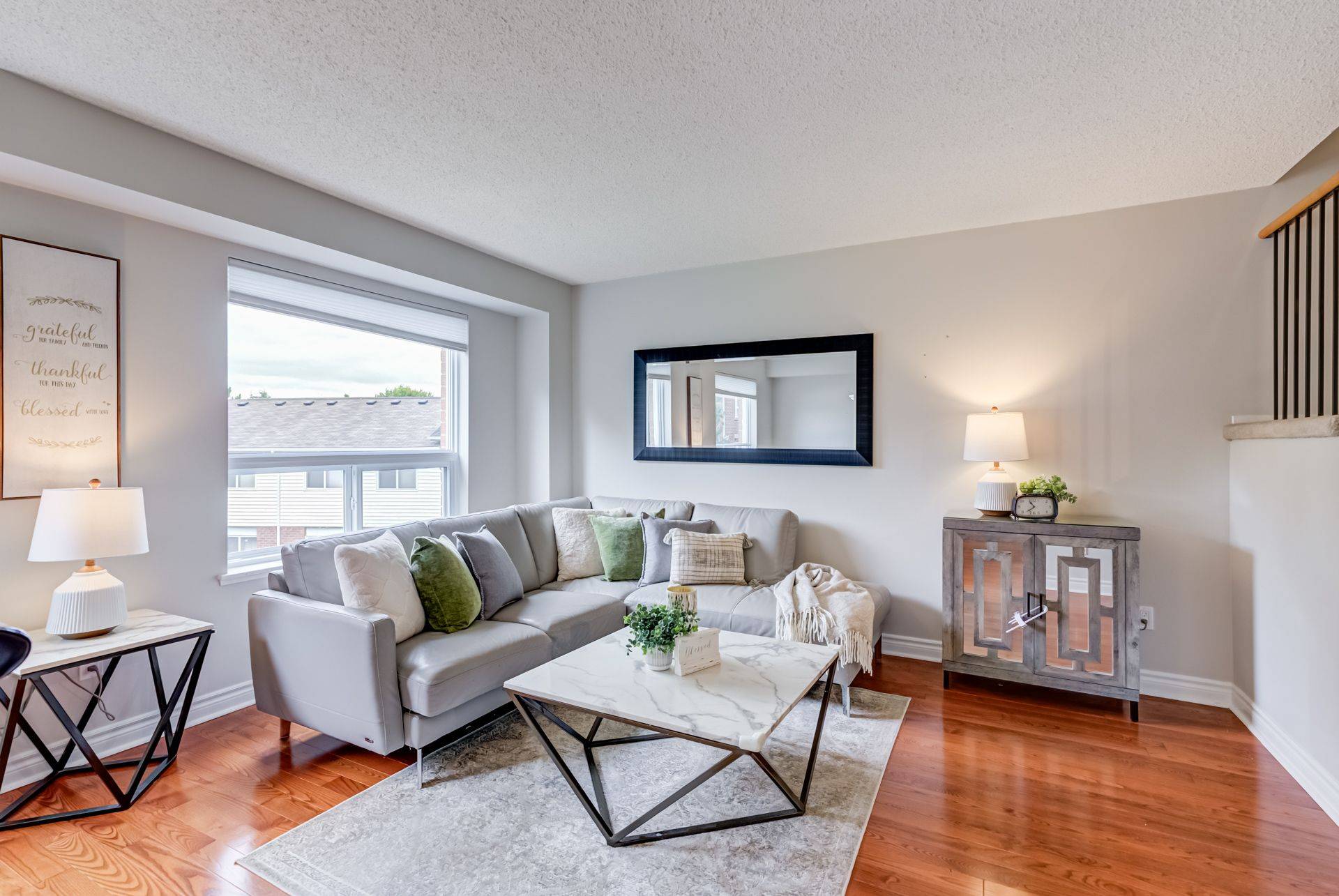 Newmarket, ON L3X 1Y1,671 Gibney CRES
