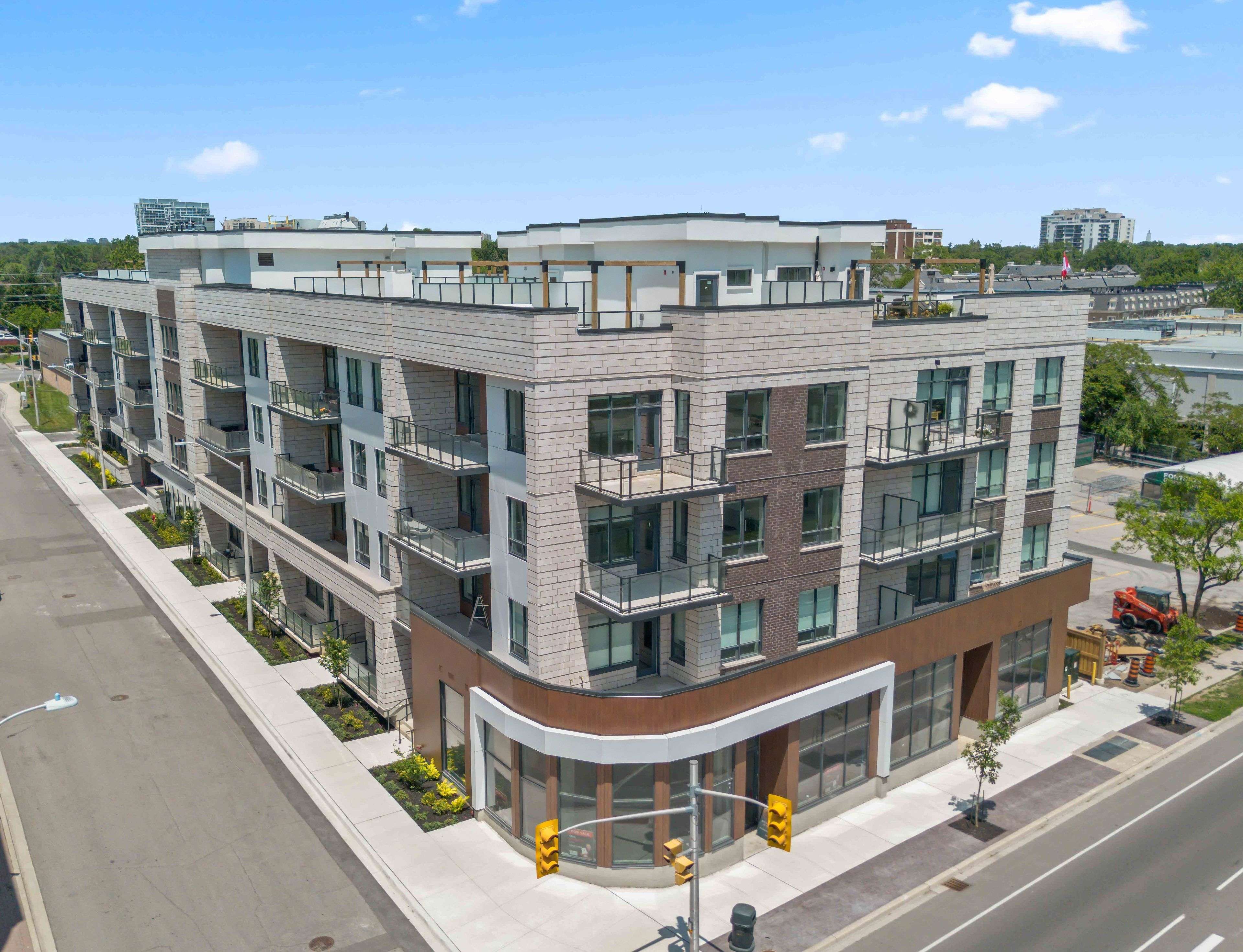 Oakville, ON L6K 2W6,123 Maurice DR #406