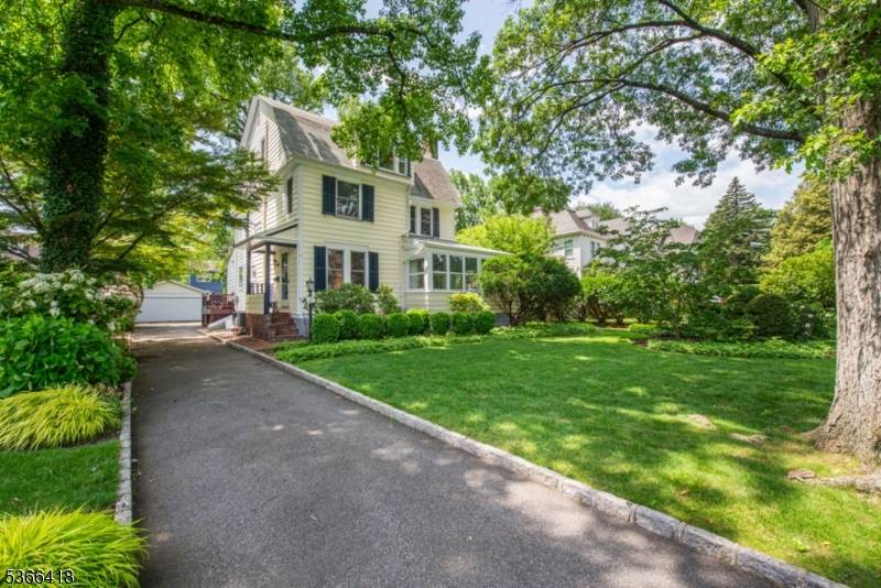 Montclair Twp., NJ 07043,214 Inwood Ave