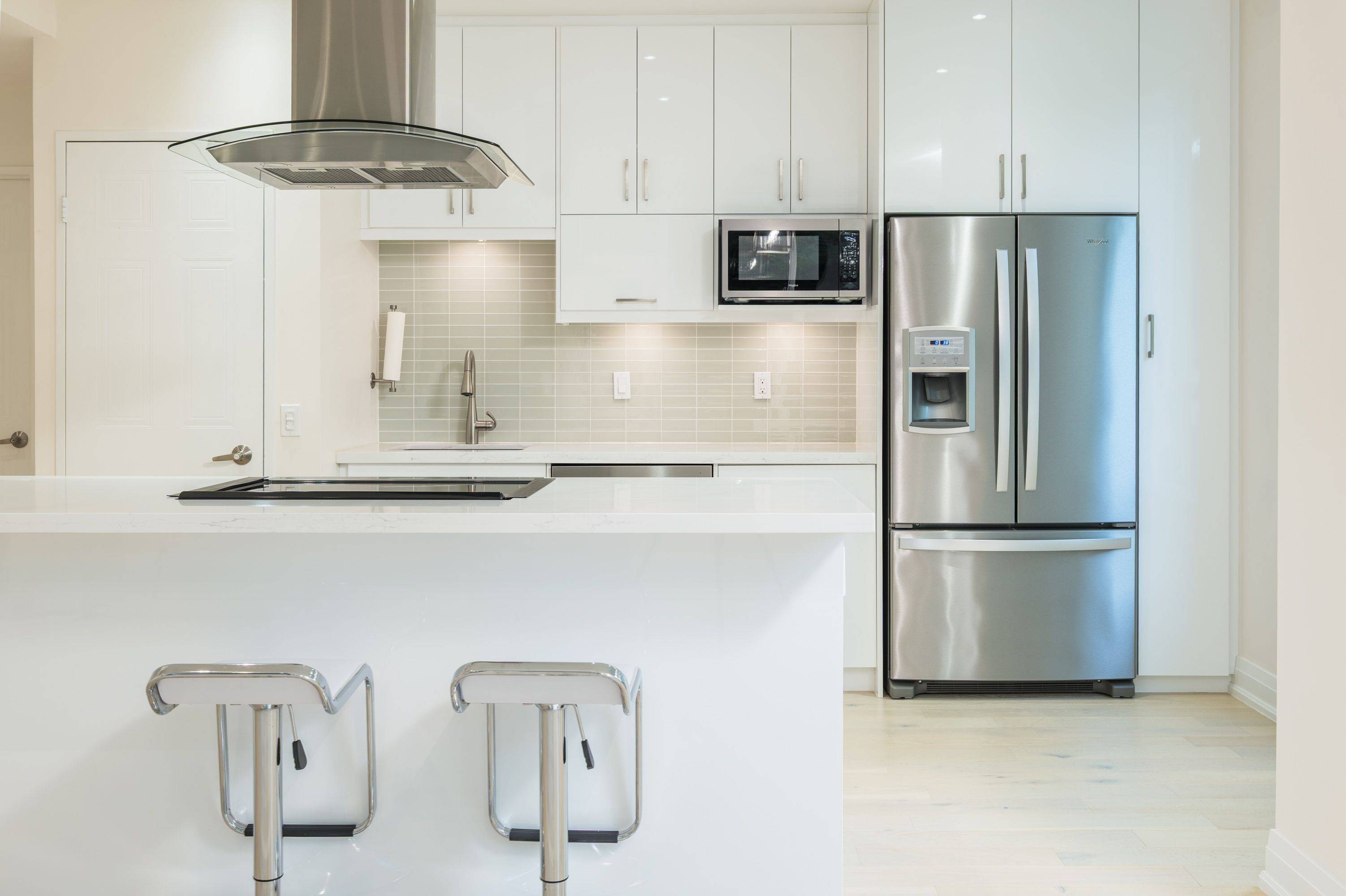 Toronto C14, ON M2N 6W1,238 Doris AVE #109