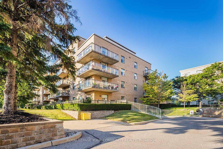 Vaughan, ON L4K 5N6,2502 Rutherford RD #109