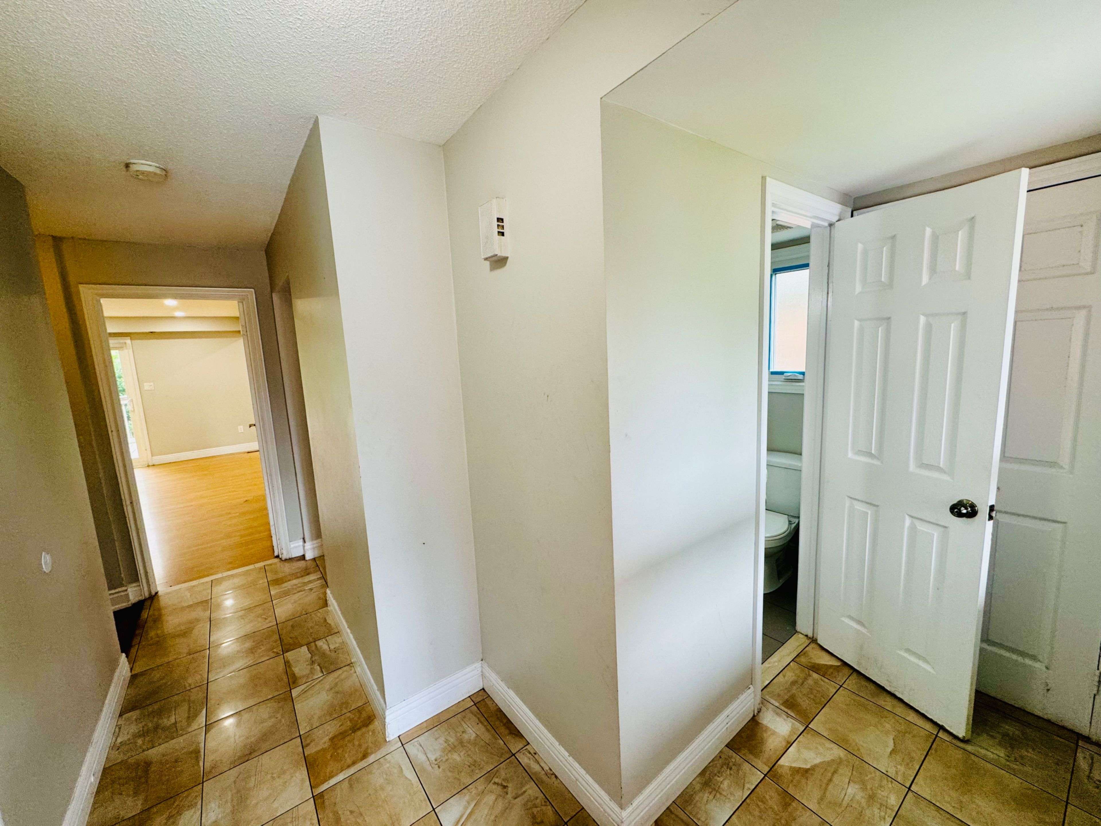 Brampton, ON L6S 3T6,8 Junewood CRES