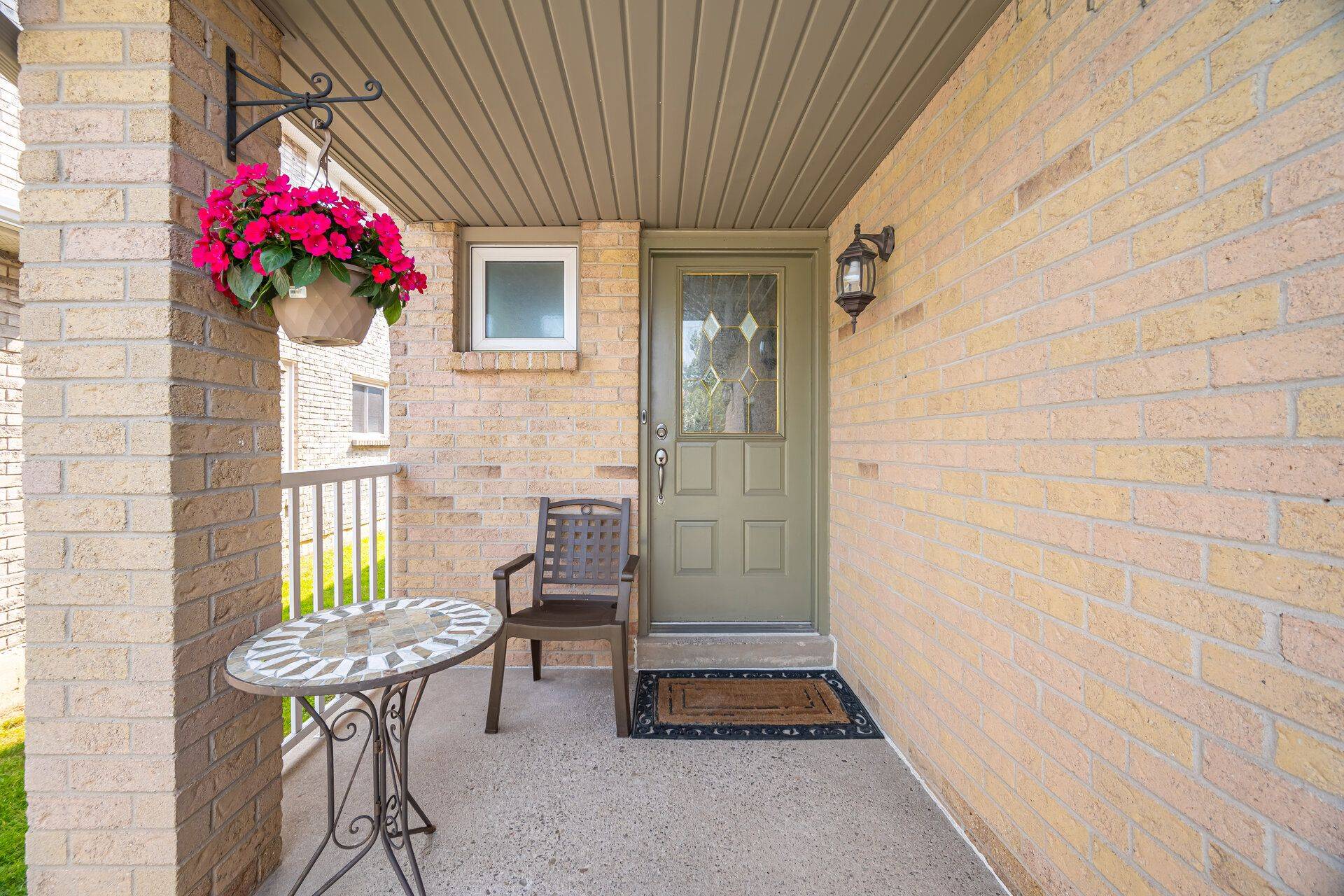 Mississauga, ON L5M 3G3,5860 Shay Downs N/A