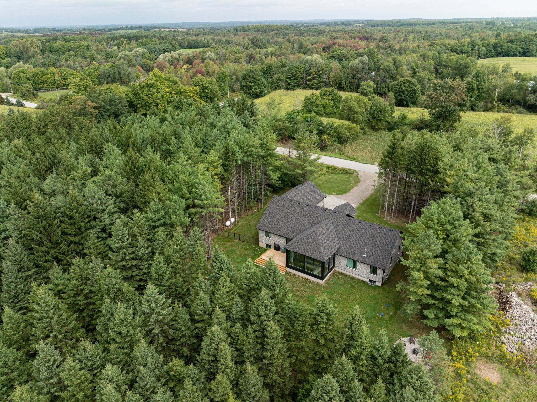 Puslinch, ON L0P 1J0,4640 Nassagaweya-Puslinch Townline RD