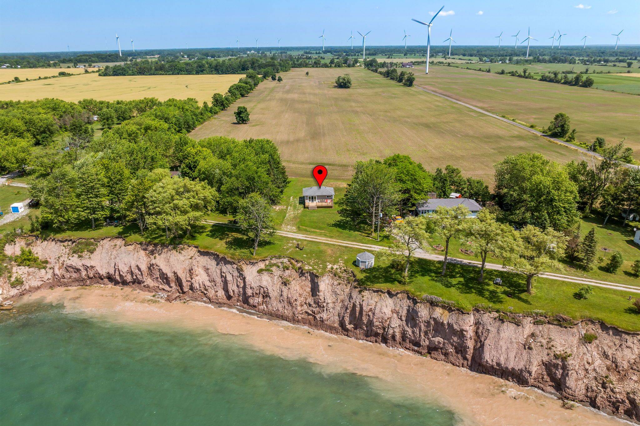 Haldimand, ON N0A 1K0,45 Erie Heights Line