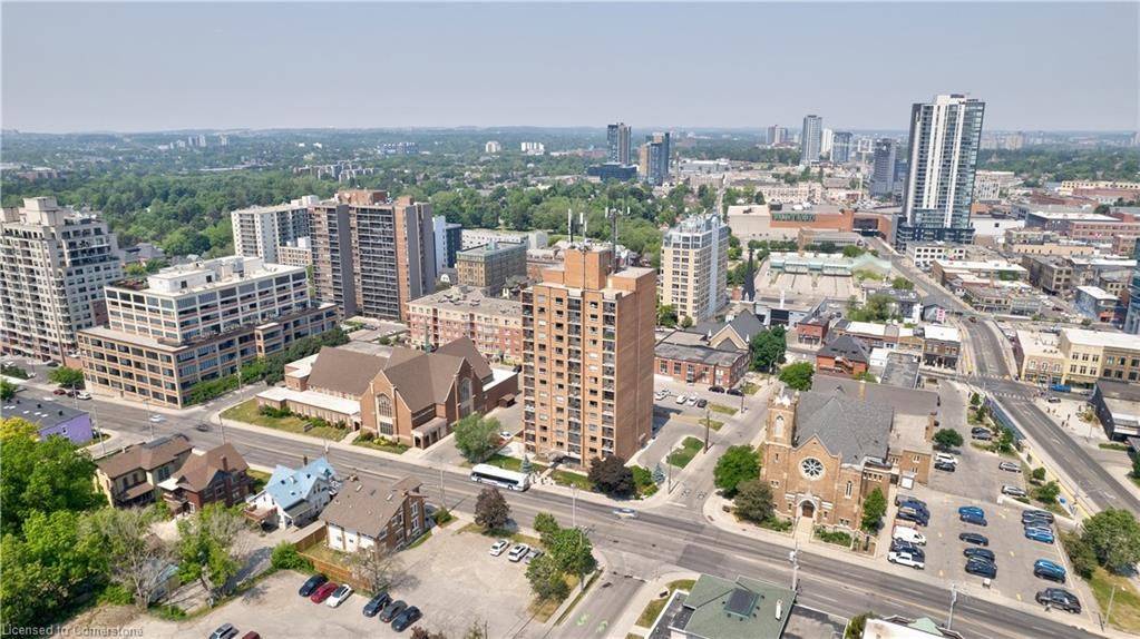 Kitchener, ON N2G 4L9,64 Benton ST #902
