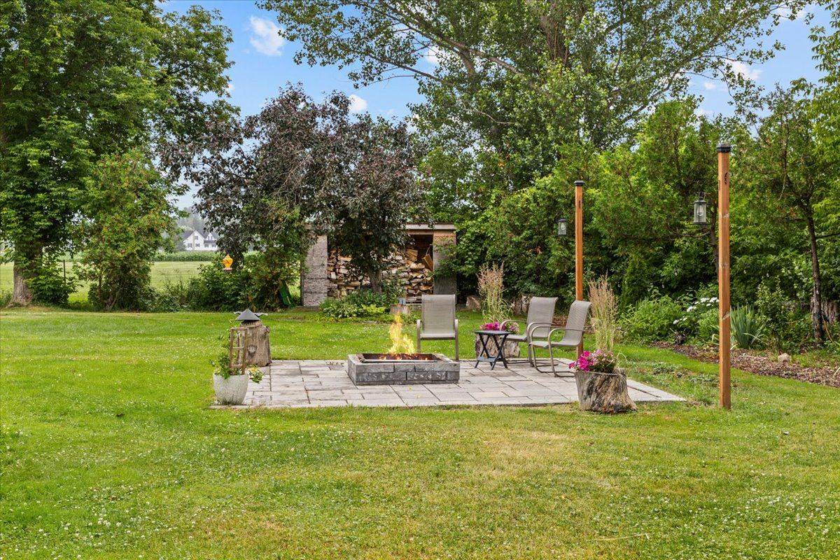 Stittsville - Munster - Richmond, ON K0A 2Z0,6349 Garvin RD