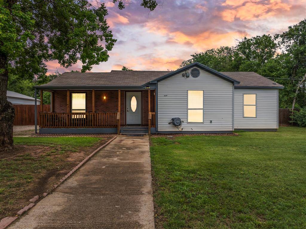 Waco, TX 76705,1609 Fannin Street