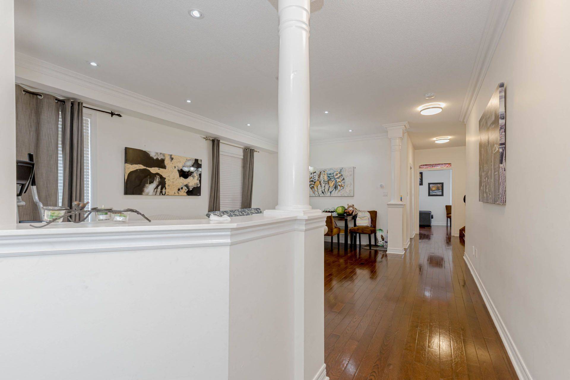 Brampton, ON L6R 3M5,22 Ungava Bay RD