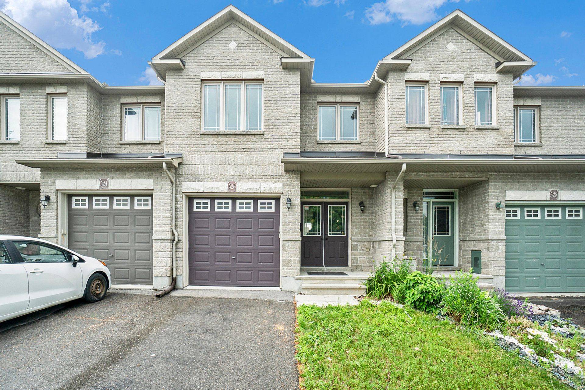 Kanata, ON K2M 0E5,526 Pepperville CRES N