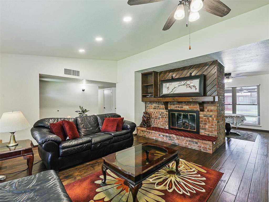 Coppell, TX 75019,530 Shadowcrest Lane