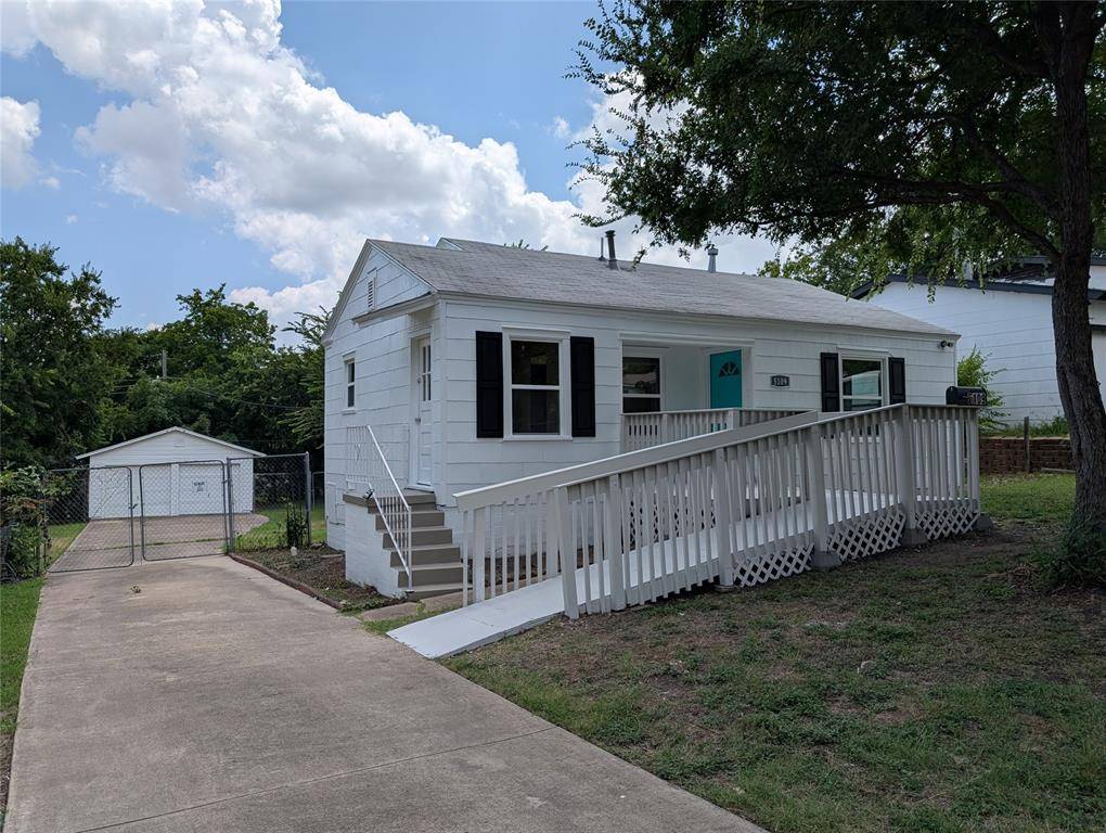 River Oaks, TX 76114,5109 Thurston Road