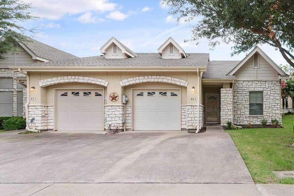 Grand Prairie, TX 75051,867 Kitty Hawk Lane