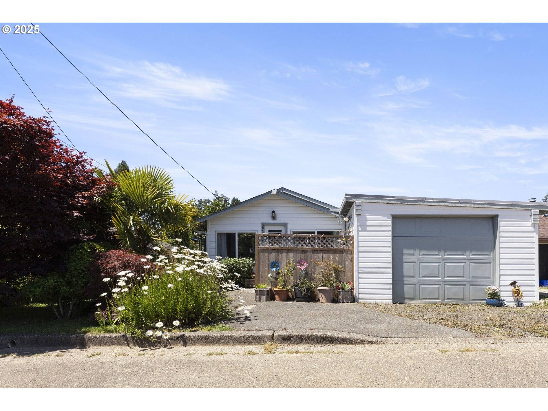Coos Bay, OR 97420,2745 34TH ST