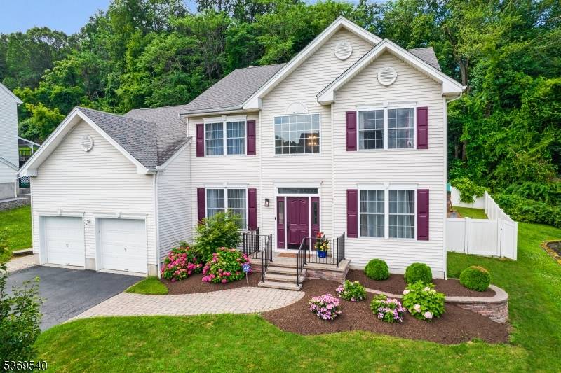 Washington Twp., NJ 07840,11 Candour Ct