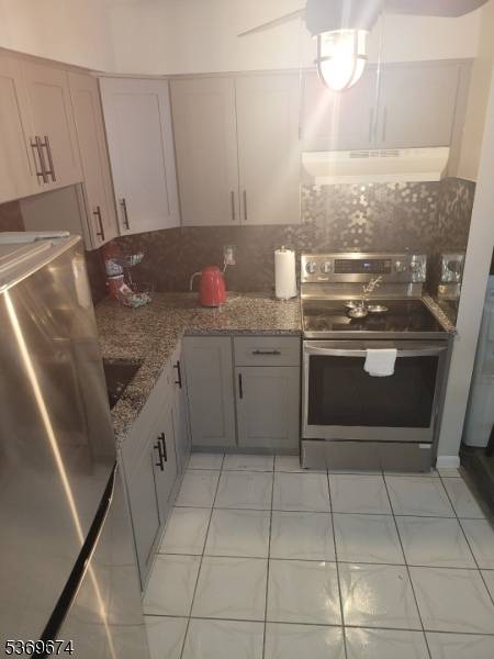 Linden City, NJ 07036,45 Hussa St