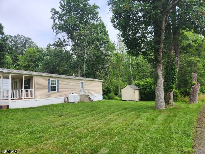 Knowlton Twp., NJ 07825,90-35 Honey Run Rd
