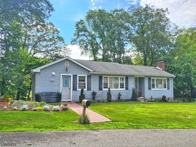 Hopatcong Boro, NJ 07843,31 Washington Trl