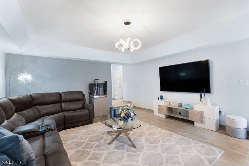 Franklin Twp., NJ 08873,322 Shilling Dr
