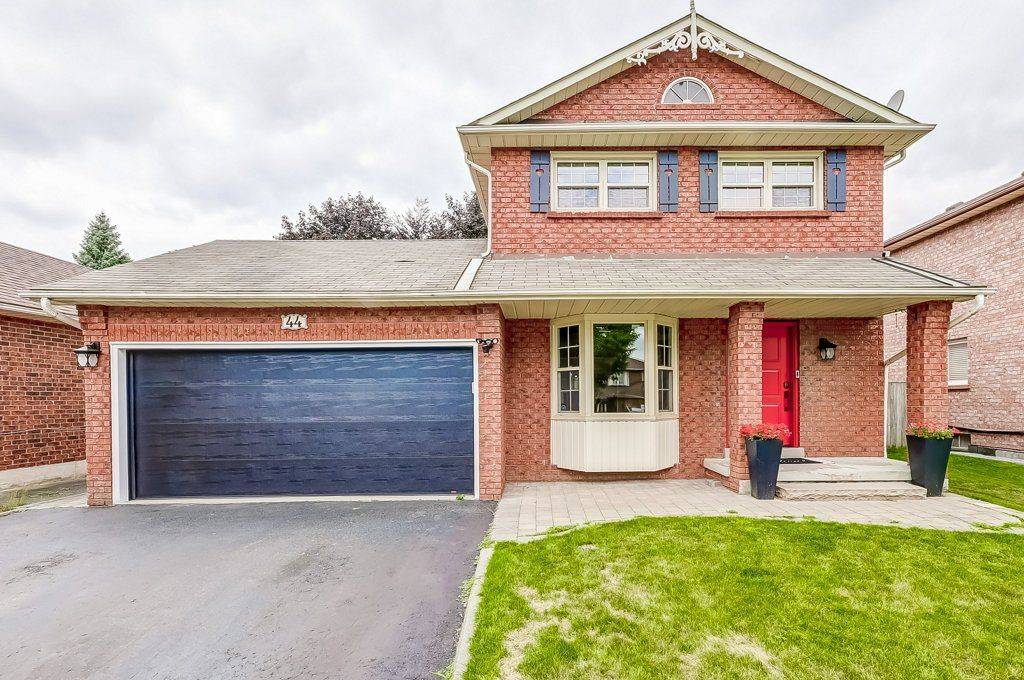 Whitby, ON L1N 6W8,44 Canadian Oaks DR