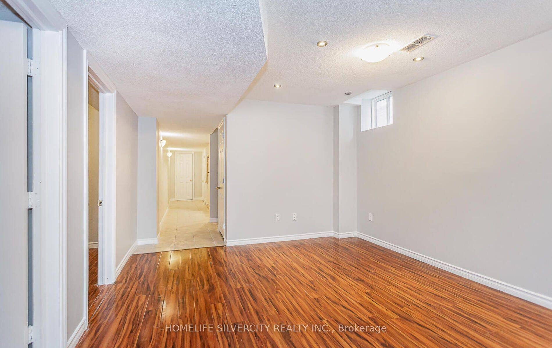 Vaughan, ON L4H 2P2,157 Hollywood Hill CIR #Lower