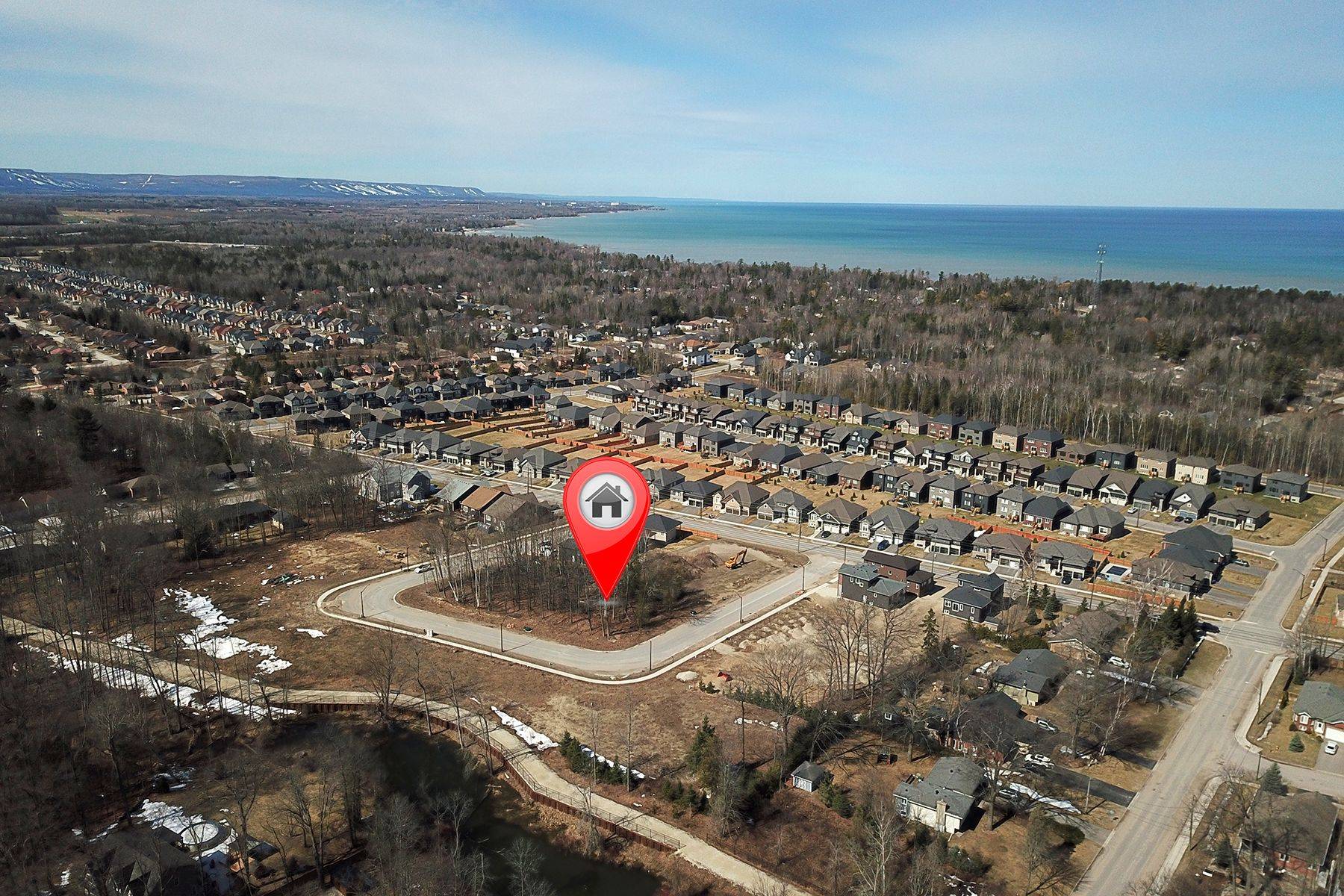 Wasaga Beach, ON L9Z 1R4,34 Joanne CRES