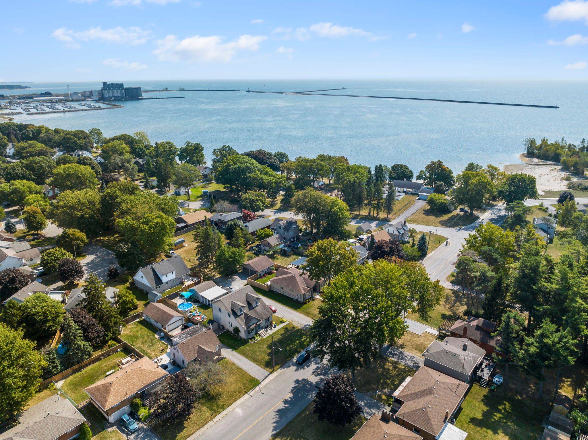 Port Colborne, ON L3K 5P8,47 Rosemount AVE