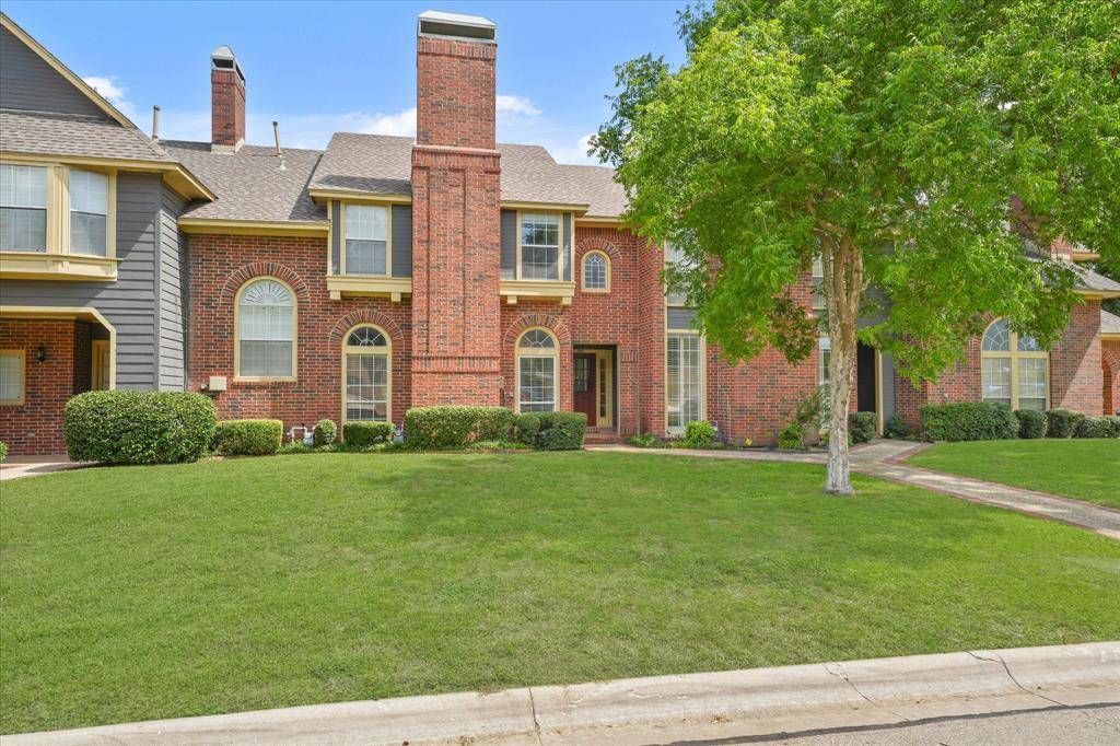 Denton, TX 76207,240 Cobblestone Row