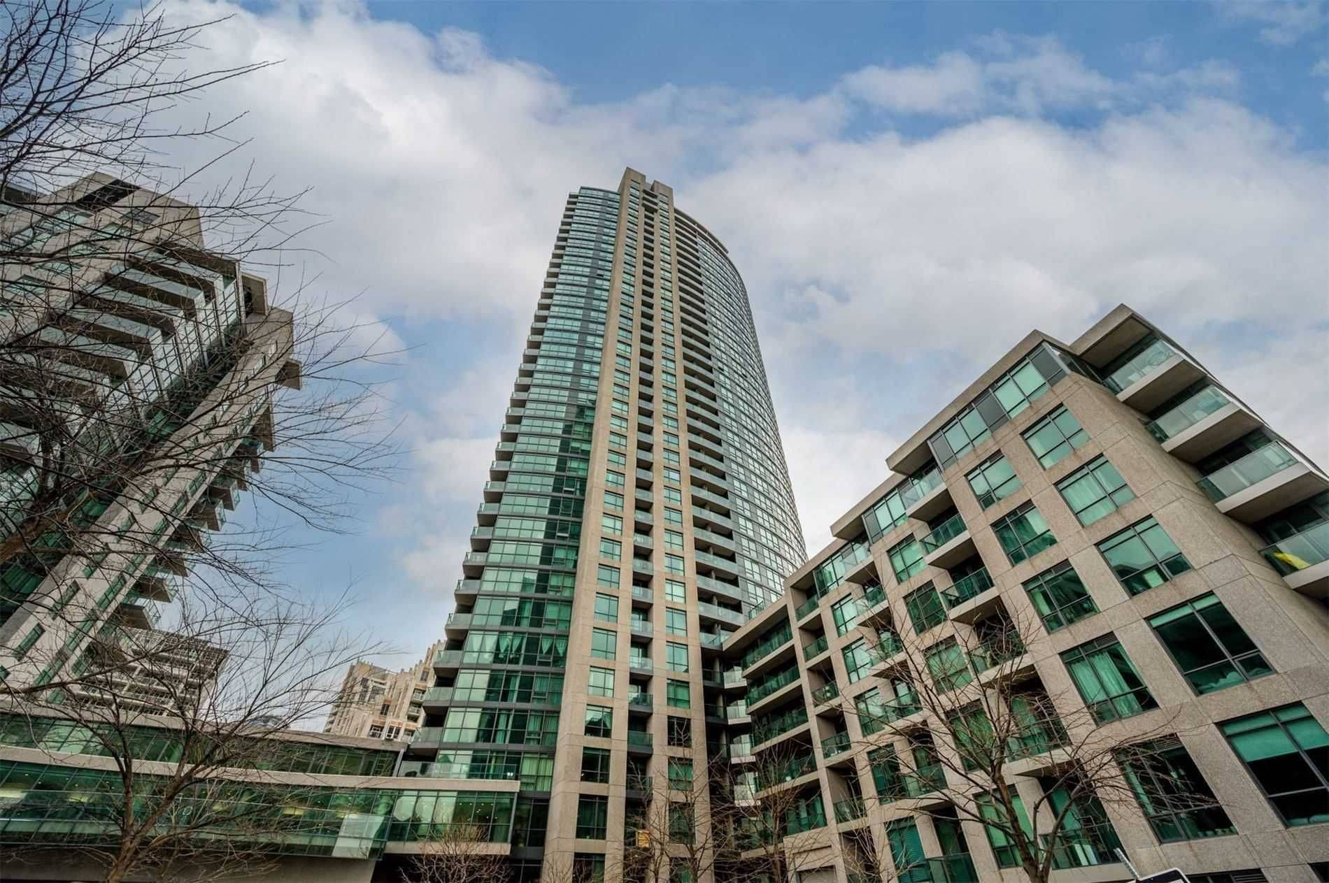 Toronto C01, ON M5V 0E6,170 Fort York BLVD #1512