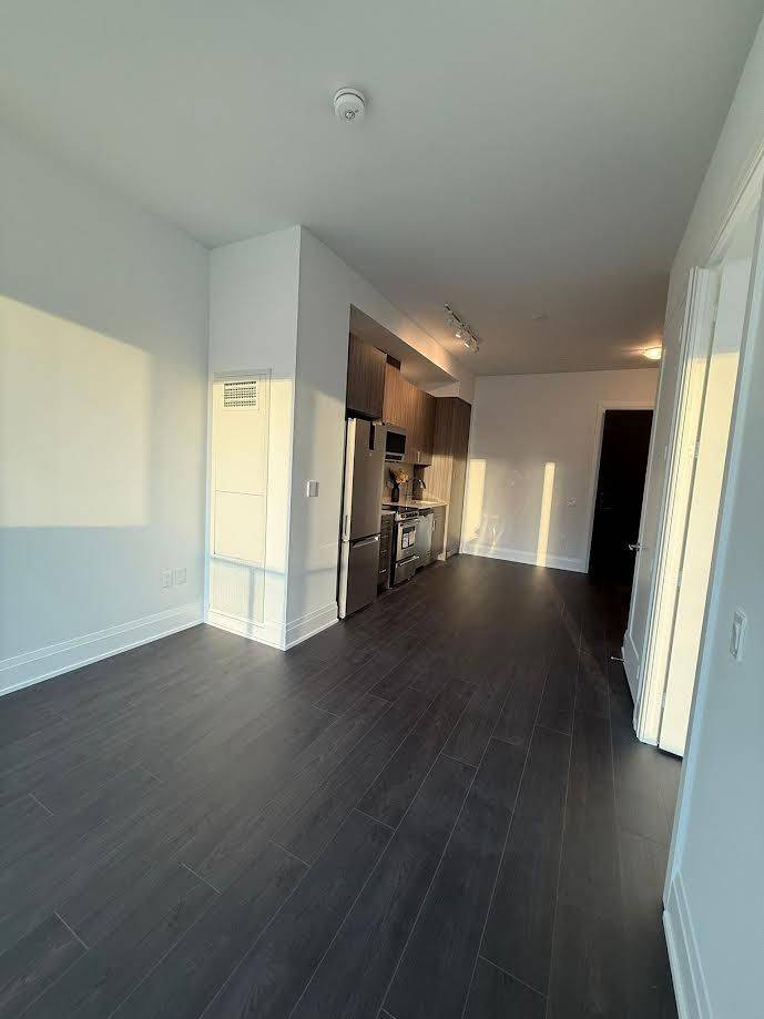 Oakville, ON L6H 7X8,412 Silver Maple RD #PH-102