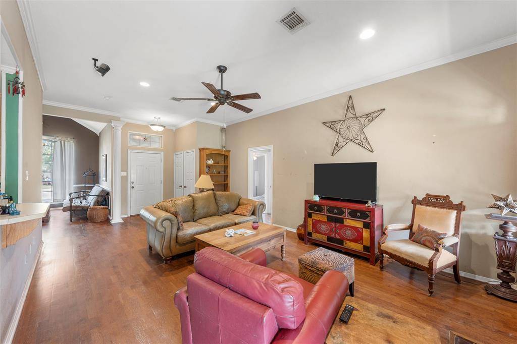 Hewitt, TX 76643,705 Tahoe Trail Drive