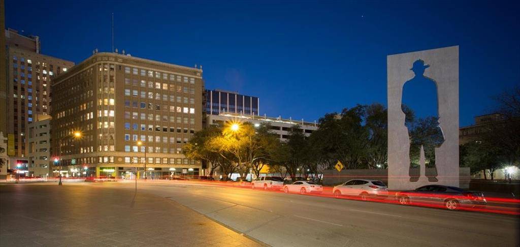 Fort Worth, TX 76102,411 W 7th Street #806