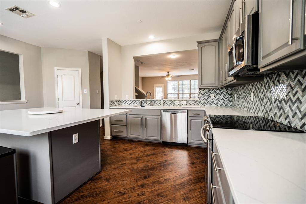 Irving, TX 75063,1487 Chase Lane
