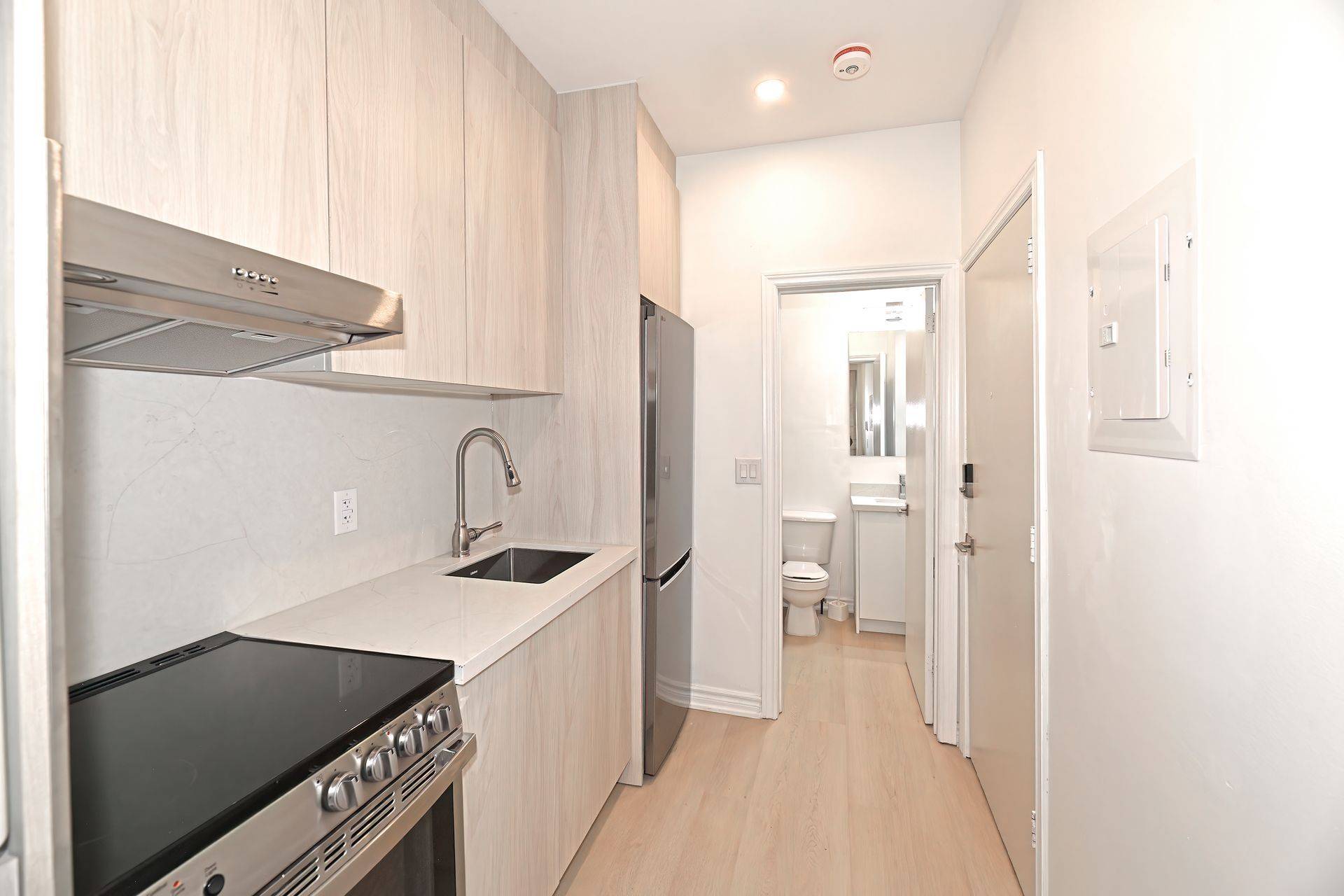 Toronto C08, ON M5A 1J4,171 King ST E #3