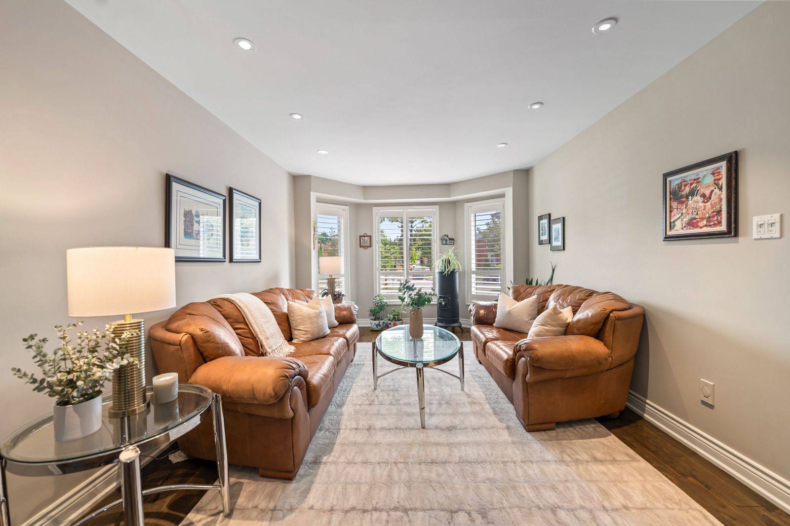 Vaughan, ON L4J 6P6,140 Millcroft WAY