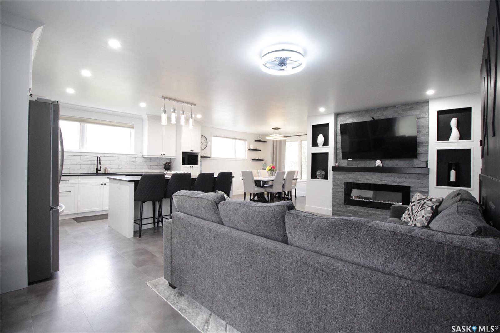 Moosomin, SK S0G 3N0,1110 Windover AVENUE