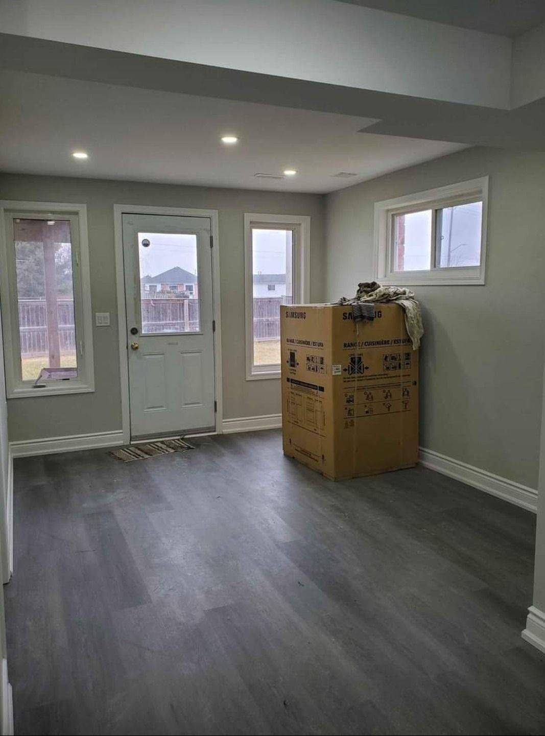 Kitchener, ON N2N 3R6,77 Iron Gate ST #Basement