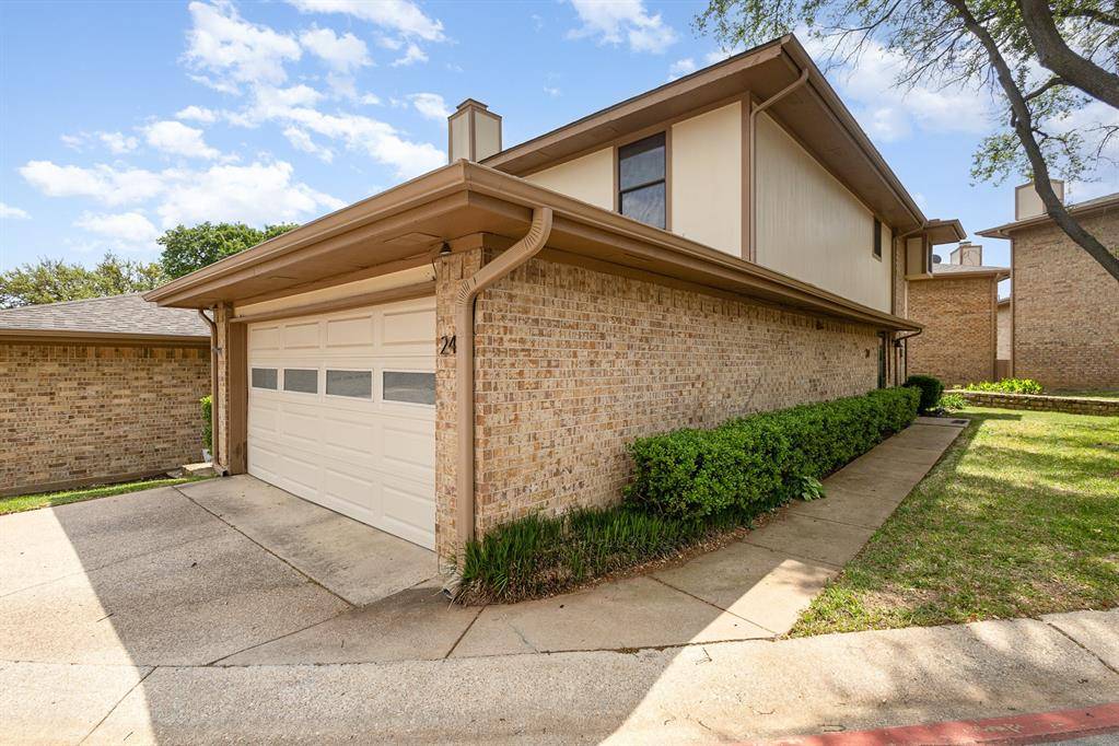 Bedford, TX 76021,24 Cedar Lane