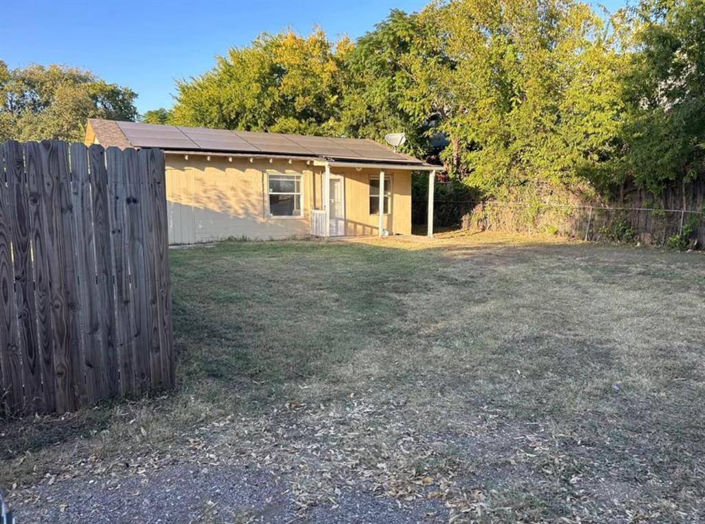 Lake Worth, TX 76135,Address not disclosed