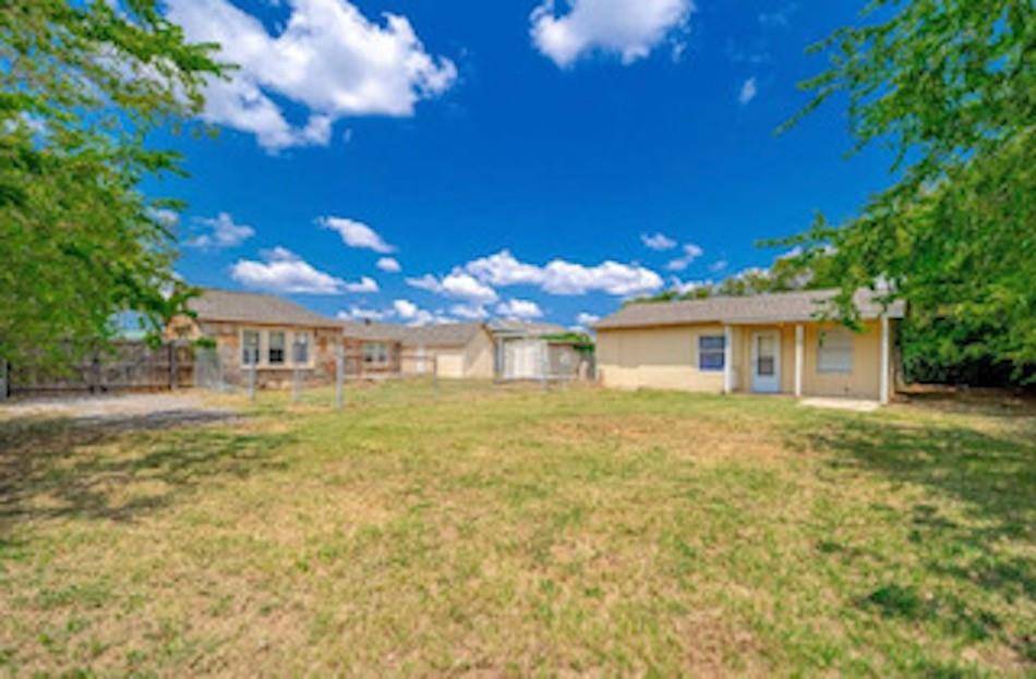 Lake Worth, TX 76135,Address not disclosed