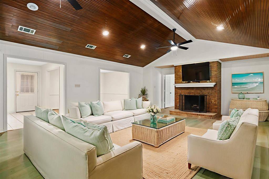 Chandler, TX 75758,521 Sunnyside Drive