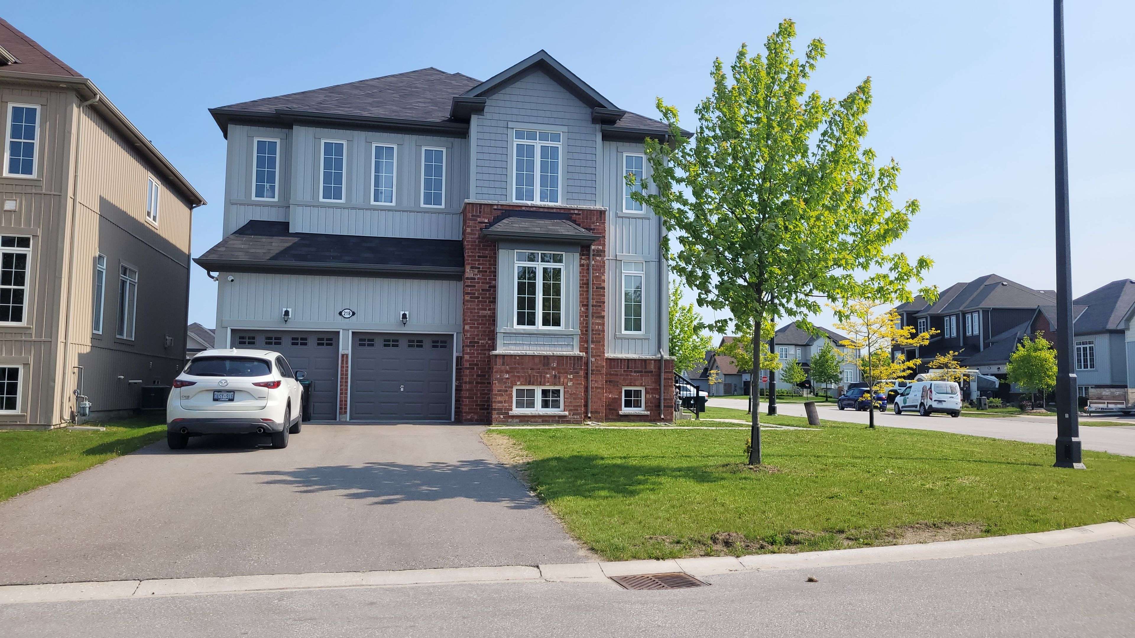 Clearview, ON L0M 1S0,218 ROY DR
