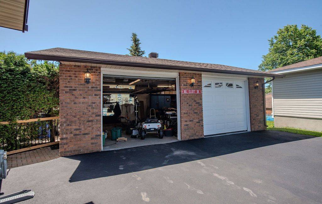 Timmins, ON P4P 1C4,181 Malette CRES