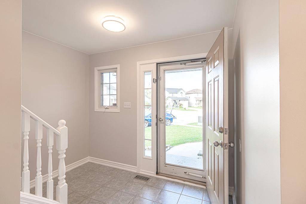 Southwold, ON N5P 4L3,9872 Florence ST