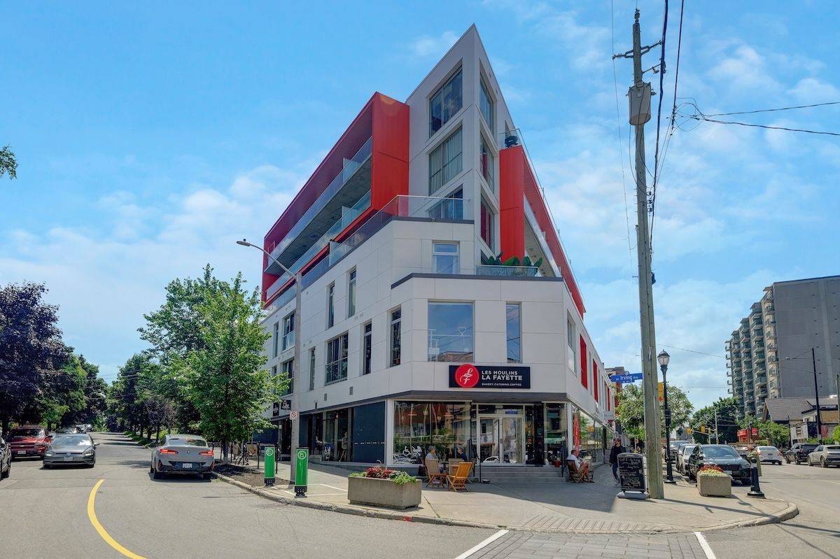 West Centre Town, ON K1Y 2X9,1000 Wellington ST W #308