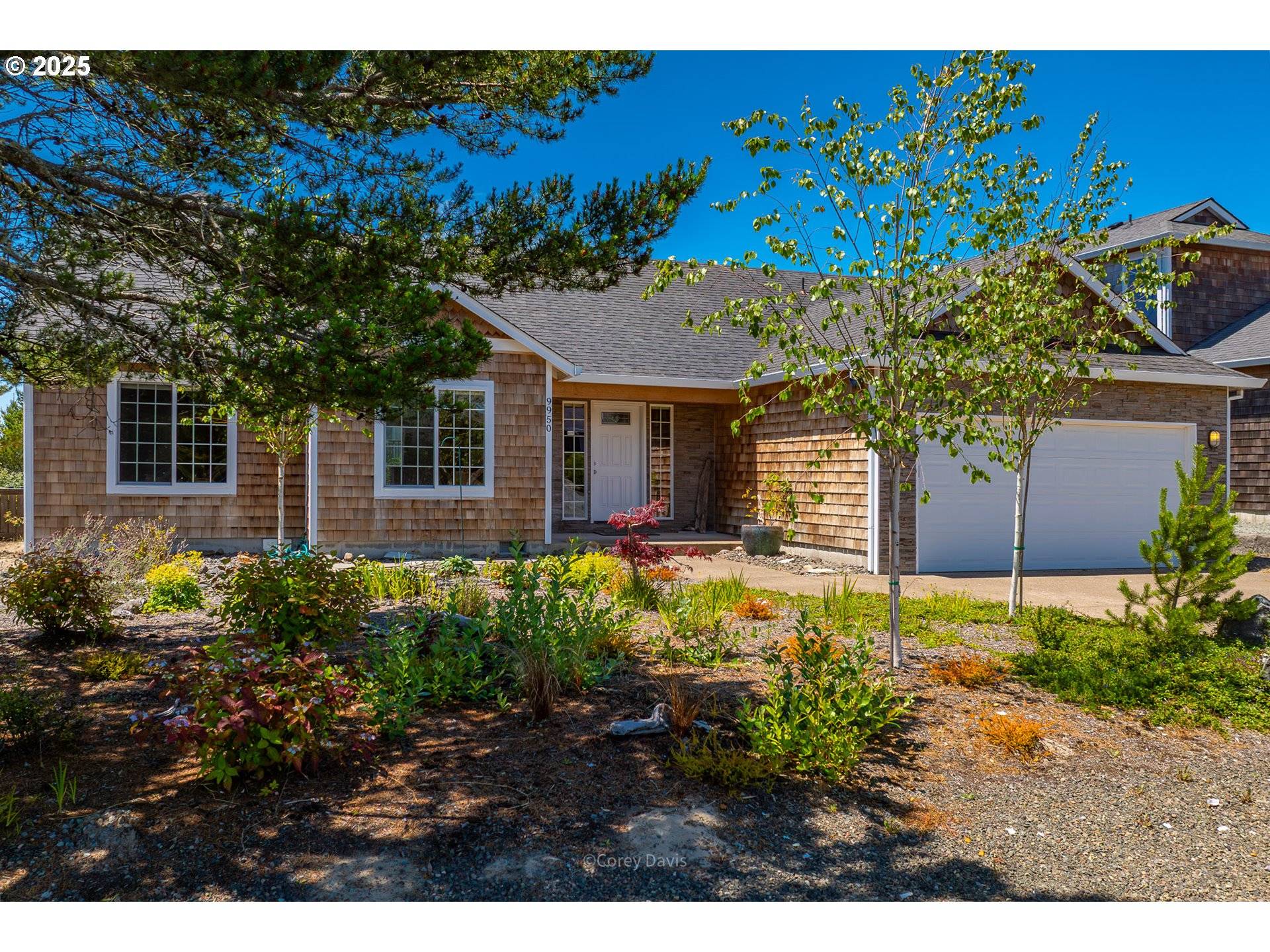 Manzanita, OR 97130,9950 SHORE PINE LN
